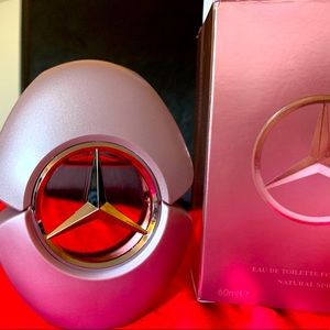 Mercedes pefume